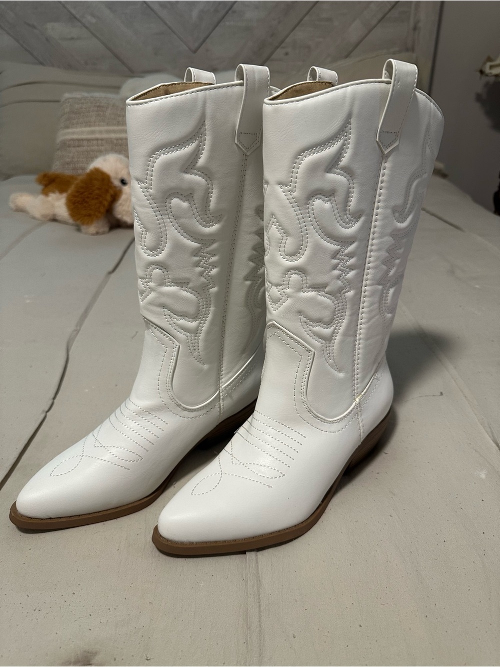 Soda White Boots 6 1/2